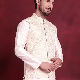 jompers Men's Woven design Waistcoat image 2