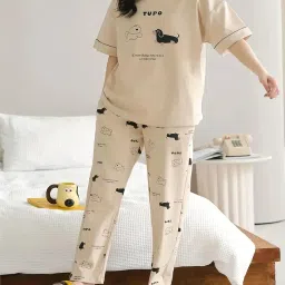 louis luxe Women Pajama Set image 1