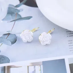 erimberate Bohemian Camellia Dangle Earrings White Enamel Camellia Flower Earrings White Acrylic Rose Drop Earring Small 3D Rose Flower Earring Jewelry for Women image 5