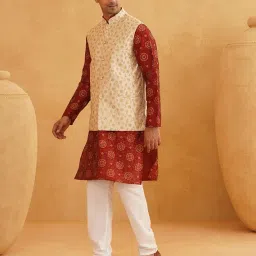 sojanya (Since 1958 Men's Silk Blend Maroon Kurta & Off White Pyjama with Beige Nehru Jacket image 1