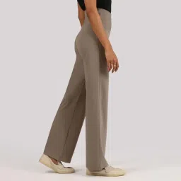 blissclub Ultimate Sculpt Wide - Legged Pants, Ribbed Waistband, Wide Silhouette, 2 Zippered Pockets image 2