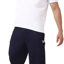 reebok Men's Solid Regular Fit T-Shirt image 4