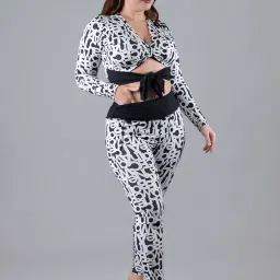 keepfit Full Sleeves Rashguard 2 Piece Padded Swimming Suit for Women (Black Printed) image 3