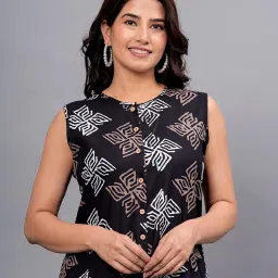 Women's Floral Print Sleeveless Jumpsuit, Wide Leg, Black with White Pattern, (black printed jumpsuit) image 5