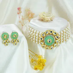 GRIIHAM Gold-Plated Kundan-Studded & Pearl Beaded Jewellery Set-picture-39