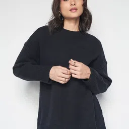 AND Round Neck Pullover Sweater image 2