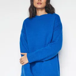 AND Round Neck Longline Pullover image 4