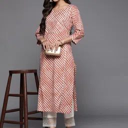 Varanga Women Leheriya Striped Gotta Patti Kurta-picture-20