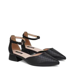 sherrif Women Pointed-Toe Slip-On Pumps image 1