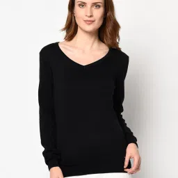 98°north V-neck Pullover image 1