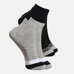 viral girl Men Pack of 2 Striped No-Show Socks image 1