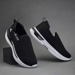 duke Men Low-Top Slip-On Walking Shoes image 1