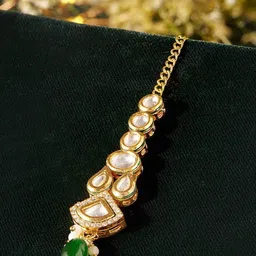 priyaasi Women Gold-Plated Kundan-Studded Mangtika   image 1