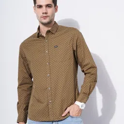 the indian garage co Men Micro Dot Print Slim Fit Shirt with Patch Pocket image 1