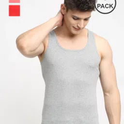 friskers Pack of 3 Solid Crew-Neck Vests image 1