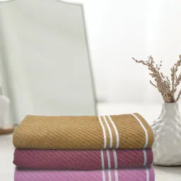 athom living Set of 3 Striped Bath Towels 54" x 25" image 1
