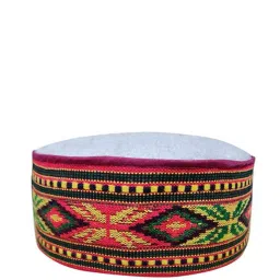 aruna kullu handloom Men Woven Kullu Patti Hat image 1