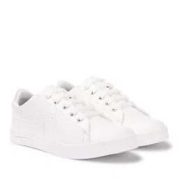 realtoes Low-Top Lace-Up Shoes image 1