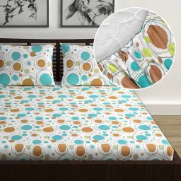 divine casa 144 TC Geometric Print Double Fitted Bedsheet with 2 Pillow Covers image 1