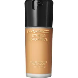 m.a.c Studio Radiance Serum Powered Foundation - NC45 image 1