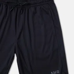 jockey Men Regular Fit Flat Front Shorts image 3