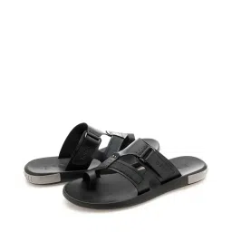 ruosh Men Toe-Ring Slip-On Sandals image 3