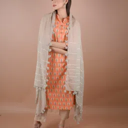 shawkh Women Embroidered Stole with Pom-Pom image 2