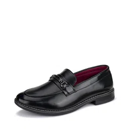 bersache Men Round-Toe Slip-On Loafers with Metal Accent image 2