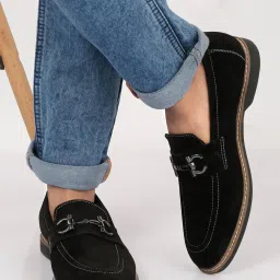 teakwood leathers Men Slip-On Loafer Shoes with Metal Accent image 2