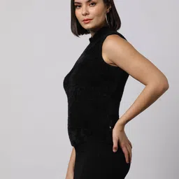 outryt by azorte Women Ribbed High-Neck Pullover image 2