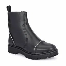 delize Ankle-Length Boots with Zip Fastening image 2