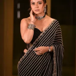 griva designer Women Embellished Georgette Saree image 2