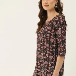 clothing culture Women Tailored Fit Printed Tunic image 2