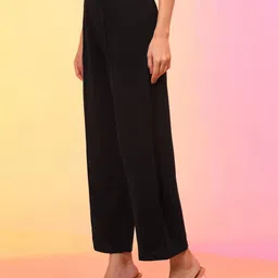 globus Women Wide Leg Pants with Insert Pockets image 2