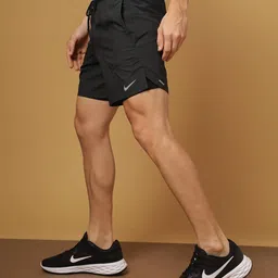 nike Shorts with Slip Pockets image 2