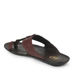 id Textured Toe-Ring Sandals image 2