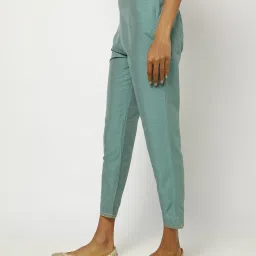 w Straight Fit Pleated Pants image 2