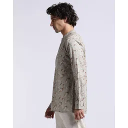 samav Junglee Floral Print Short Kurta image 2