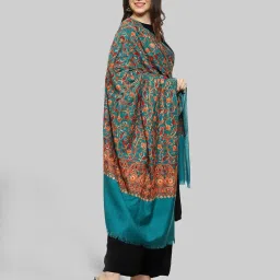 weavers villa Paisley Print Shawl with Frayed Hem image 2