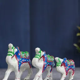 ecraftindia Set of 3 Handcrafted Camel Statues image 2