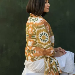 buta buti Women Ikat Print Scarf image 2