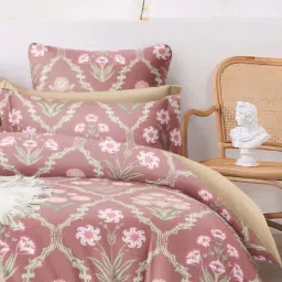 bajo's 350 TC Floral Print King-Size Bedsheet with Pillow Covers image 2