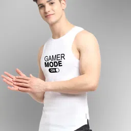 friskers Men Regular Fit Round-Neck Vest image 2