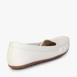 comfort plus by payless Panelled Slip-On Shoes image 2