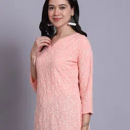 revangi Women Embroidered Straight Tunic image 2