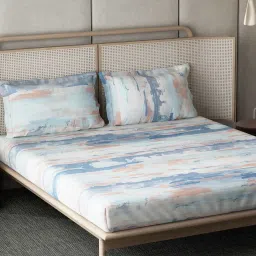 ddecor live beautiful Cotton Abstract  Bedsheet With 4 Pillow Covers  image 2