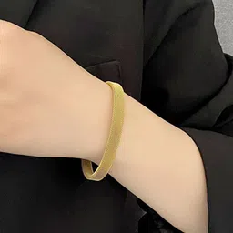 jewels galaxy Men Gold-Plated Bracelet image 2