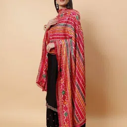 moda chales Women Embroidery Dupatta image 2