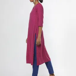 jaipur kurti Printed Straight Kurta with pants Set image 2
