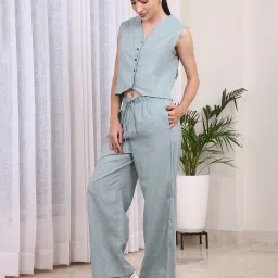 Shein Sleeveless Short Waistcoat With Full Length Pants image 3